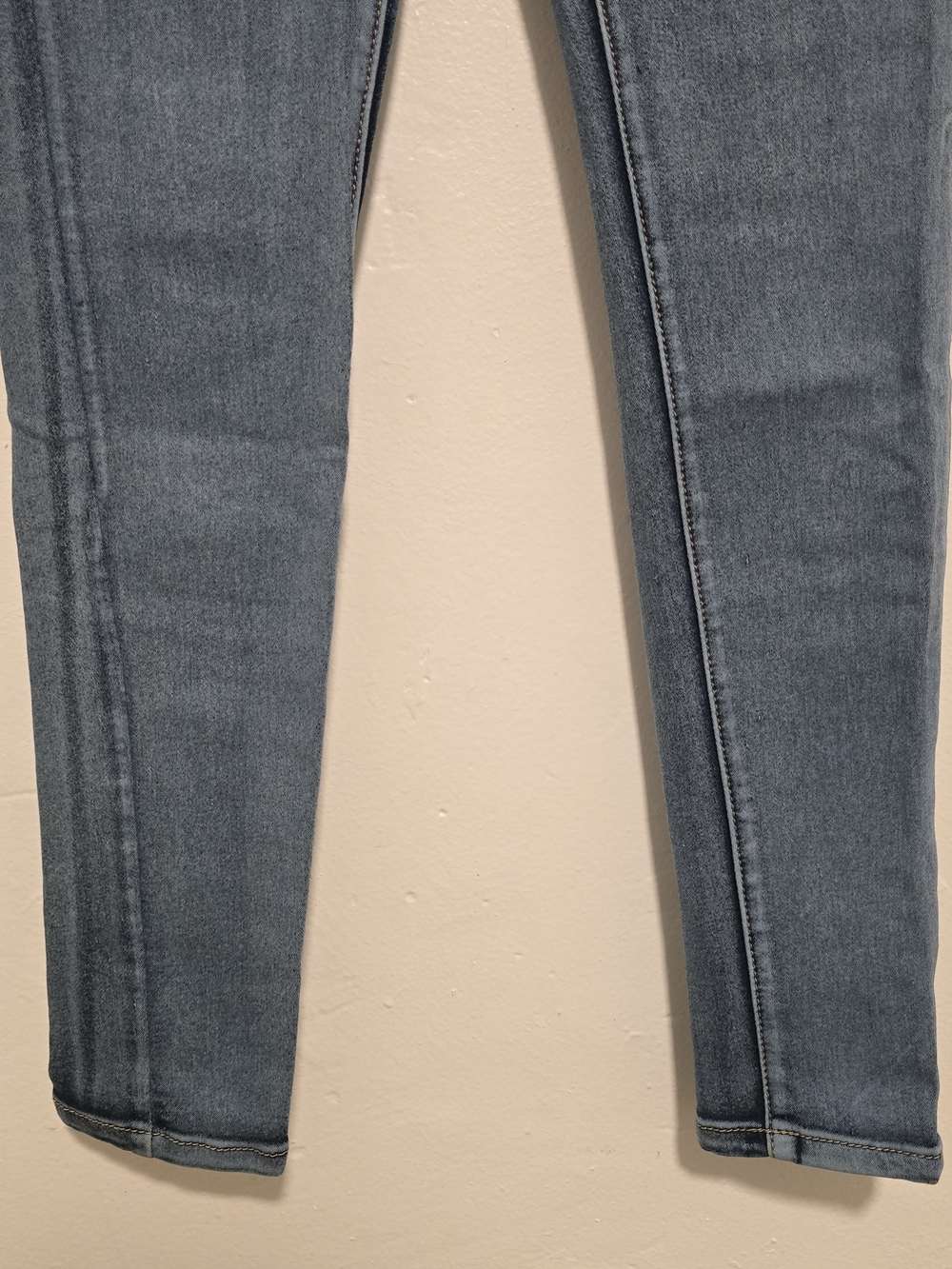 T&Y - High Rise Skinny Jeans - Picture 5 of 11